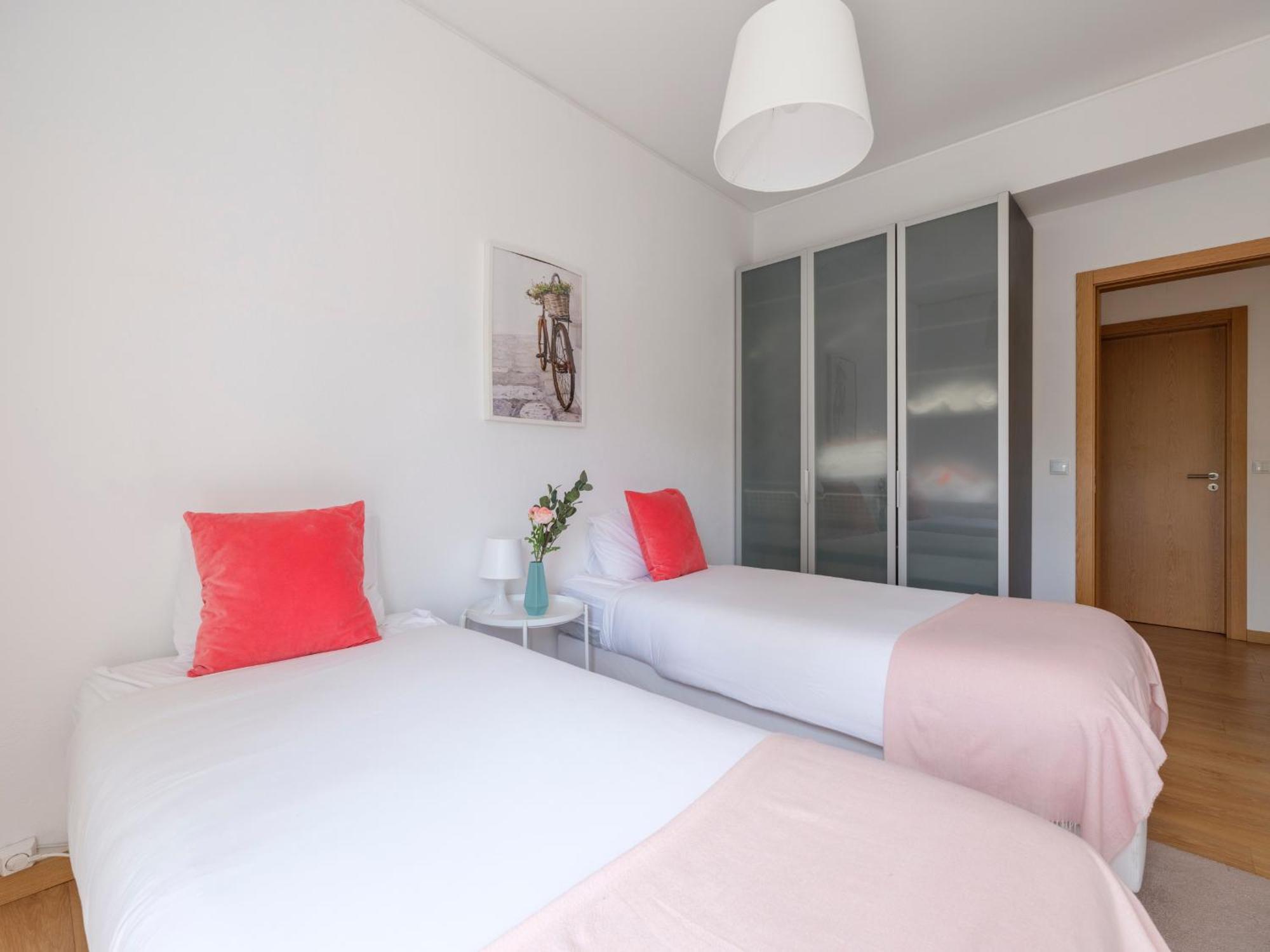 Olivais Spacious Apartment Near Airport Lisboa Dış mekan fotoğraf
